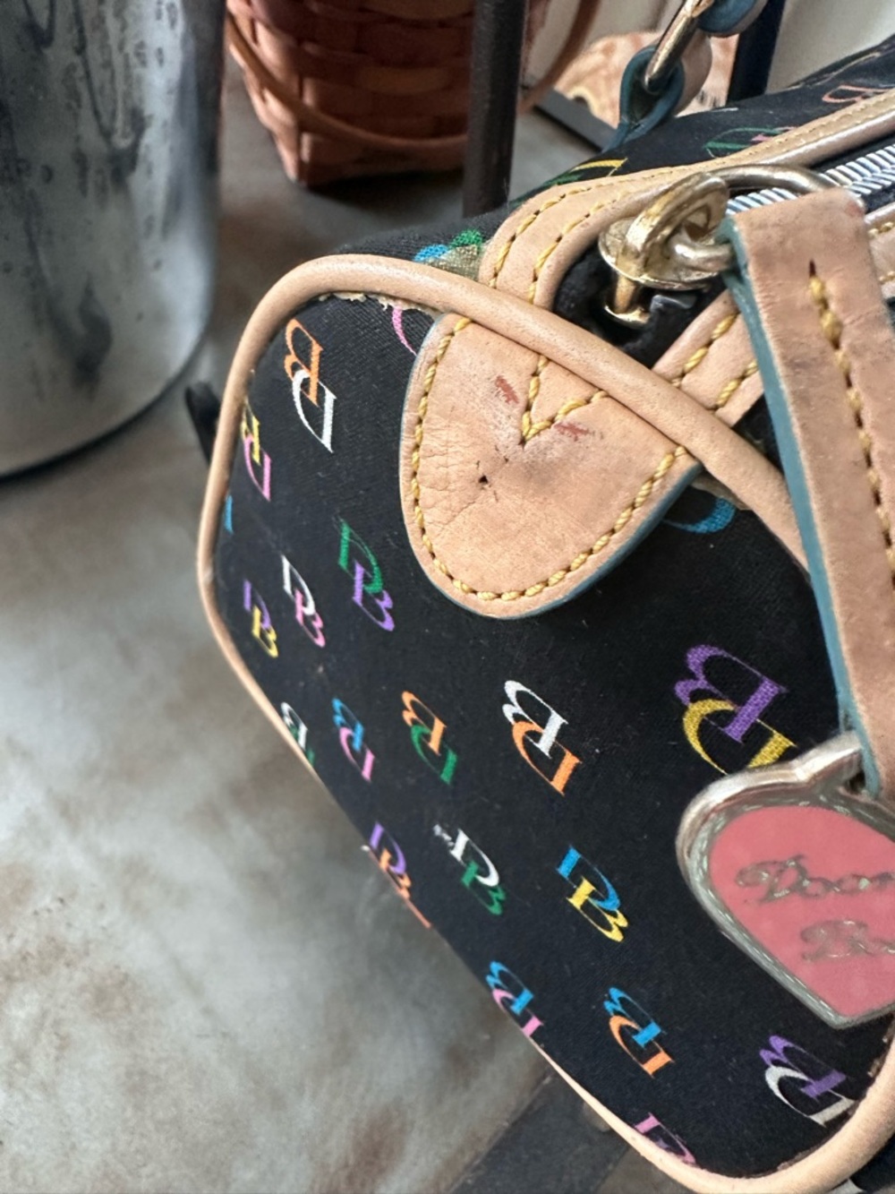 Dooney & Bourke Y2K Black Multicolor DB Logo Barrel Shoulder Bag - Picture 5 of 12